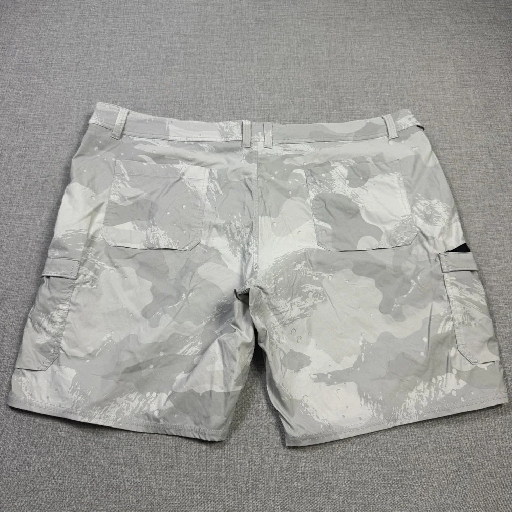 PELAGIC Hybrid Fishing Cargo Board Shorts Mens 42 Gray Nylon Spandex 9